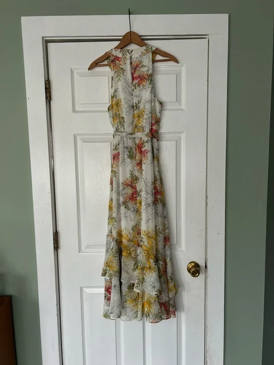 Calvin Klein Floral Maxi Dress Size 4 Sleeveless Belted Flowy Spring - Picture 4 of 4